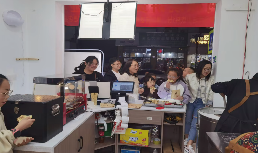 朱阿根火爆门店2